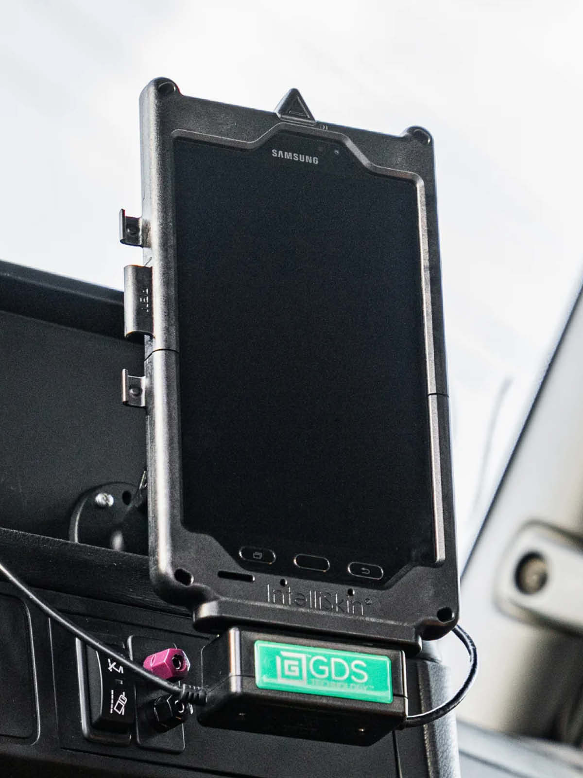 RAM Mounts IntelliSkin Hard Case Ladeschutzhülle für Samsung Galaxy Tab Active3 & Active5 - Externer USB-C Anschluss - GDS-Technologie