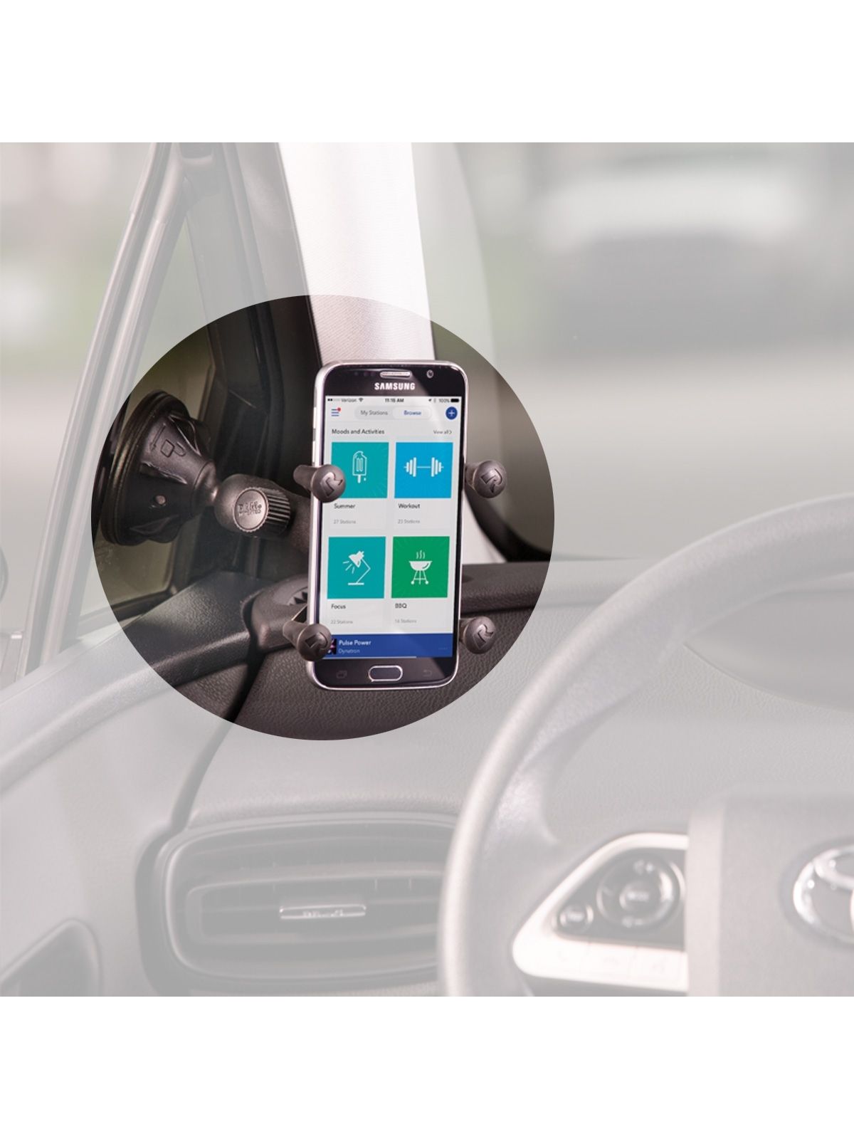 RAM Mounts X-Grip Saugfuß-Halterung für Smartphones (Verbundstoff) - Bis 82,55 mm Breite - Kurzer Verbindungsarm - Twist-Lock Saugfuß - B-Kugel (1 Zoll)